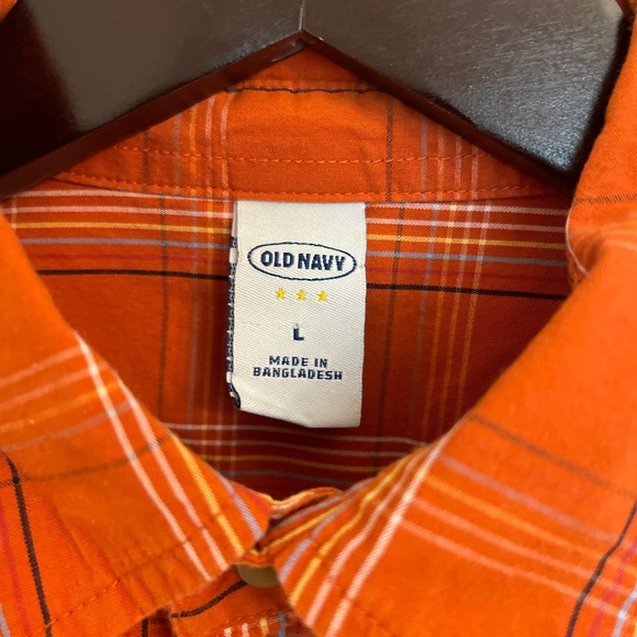 Old Navy Boys’ Button up Shirt Sz L gently used - Picture 3 of 7